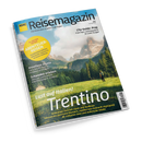 Titelblatt des „ADAC Reisemagazin“ Ausgabe 211 mit blau-gelbem Logo oben links, Haupttitel „Lust auf Italien! Trentino“ über einer Landschaftsaufnahme von Wiese, Wald und Dolomitenbergen im Hintergrund. Im Vordergrund wandert eine einzelne Person mit Rucksack, daneben gelber Kreis mit Text „14 Seiten extra Abenteuer-Reisen“. Weitere Artikelhinweise: „Kroatiens Inseln“, „Schweden erleben“ und „City-Guide: Prag“.