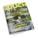 Titelblatt der Wohn- und Lifestyle-Zeitschrift „COUCH“ mit gelber Überschrift und Unterzeile „ALLES, WAS DU LIEBST“. Im Mittelpunkt steht eine Person mit hellblondem Haar in heller Kleidung an einem gedeckten Gartentisch unter einer Pergola mit grüner und weiß blühender Bepflanzung. Sichtbare Schlagzeilen u. a.: „WOHNEN IM GRÜNEN BEREICH“, „GARTENGLÜCK“, „Besser schlafen“, „Festival-ABC“ und „Farbtrend Rosabi“.